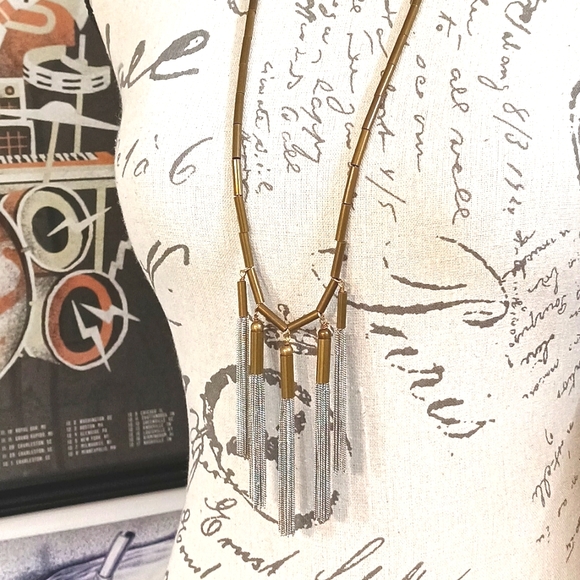 Banana Republic boho metal tassle necklace - Picture 2 of 8